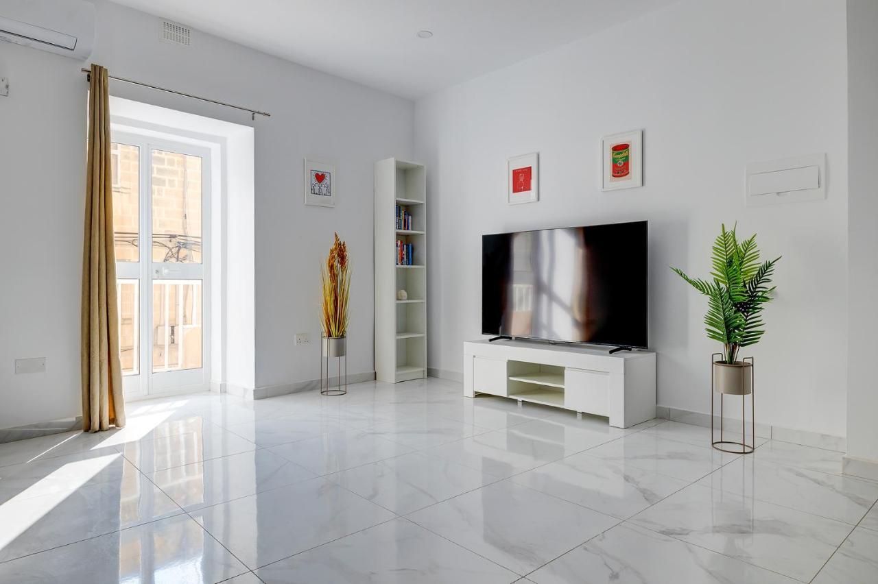 Modern Family Holiday Retreat In Gzira Σλιέμα Εξωτερικό φωτογραφία