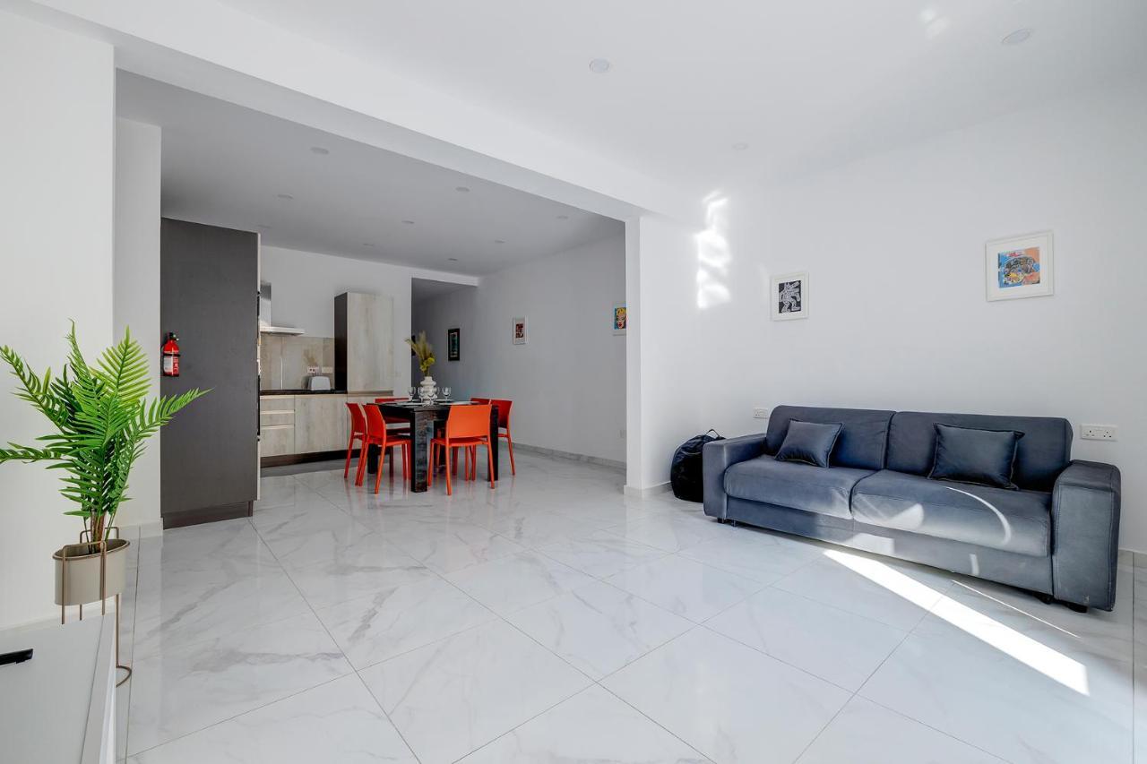 Modern Family Holiday Retreat In Gzira Σλιέμα Εξωτερικό φωτογραφία