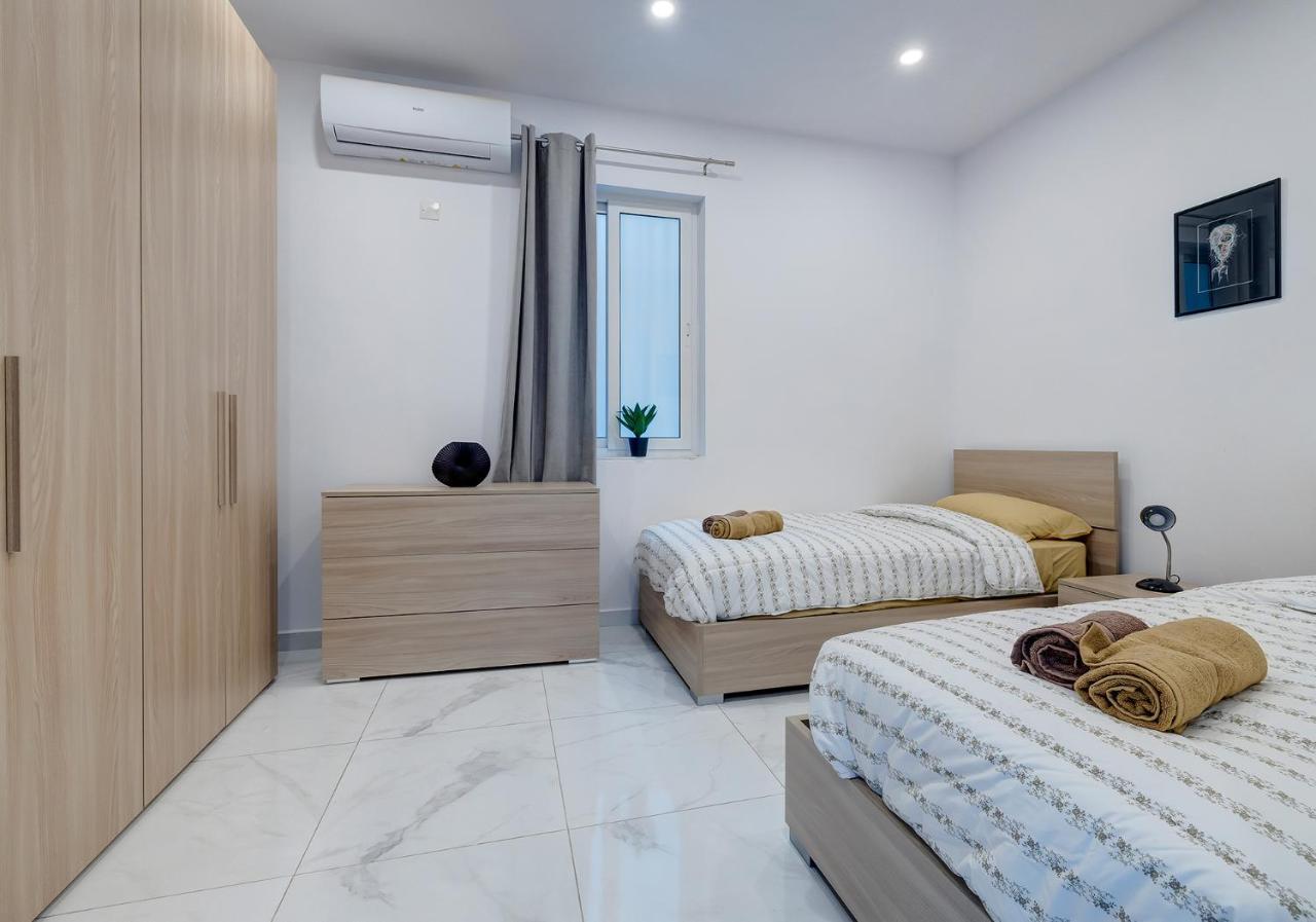 Modern Family Holiday Retreat In Gzira Σλιέμα Εξωτερικό φωτογραφία