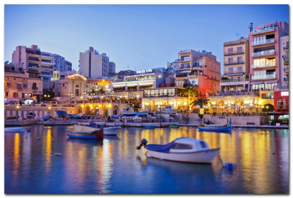 Modern Family Holiday Retreat In Gzira Σλιέμα Εξωτερικό φωτογραφία